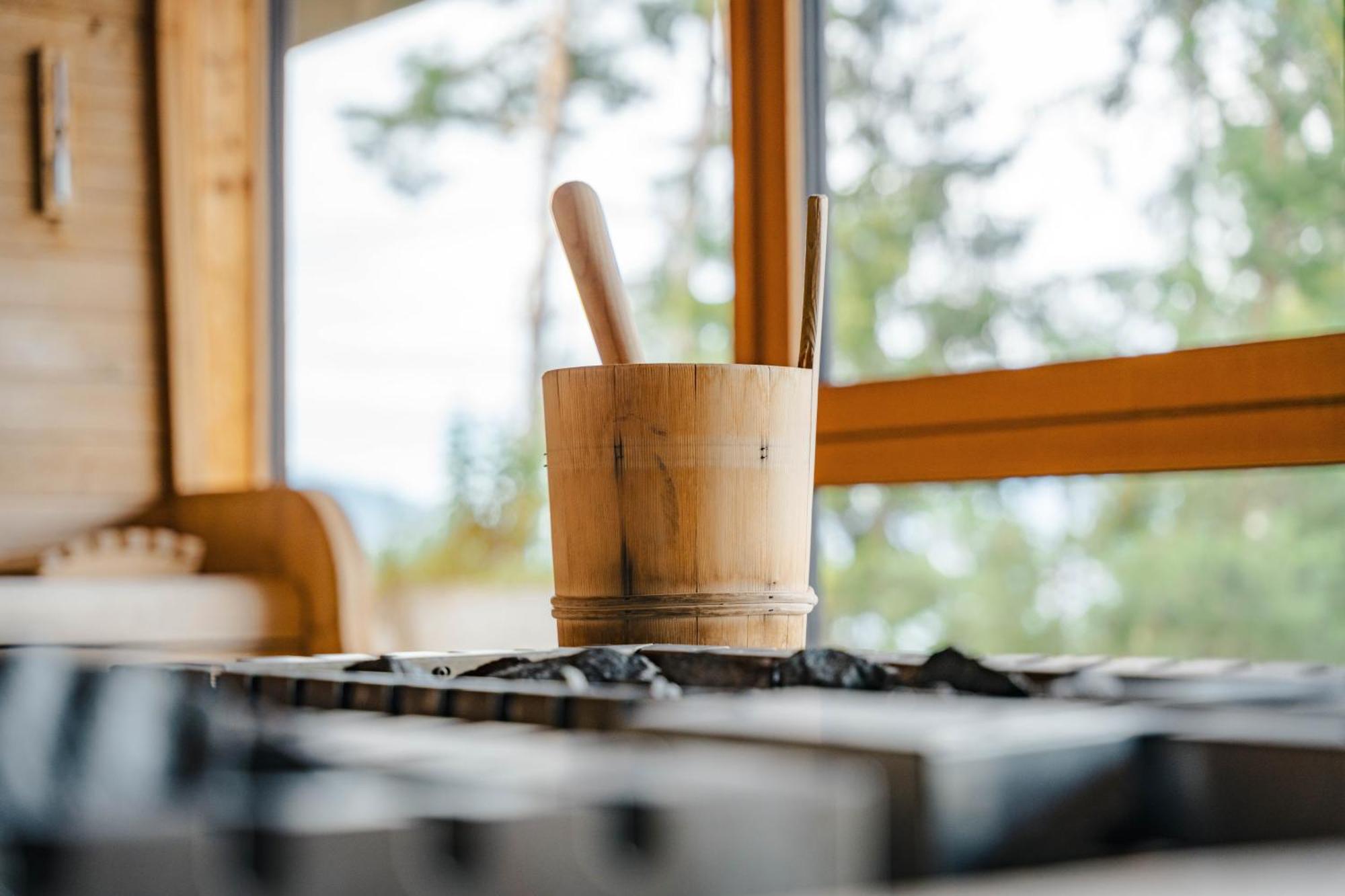 My Arbor - Dolomites Bressanone Eksteriør billede A mortar and pestle